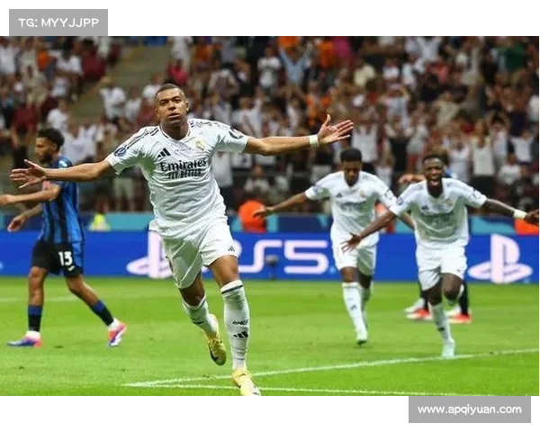 帕纳辛纳科斯历史时刻：击败皇马成功卫冕欧洲篮球冠军！